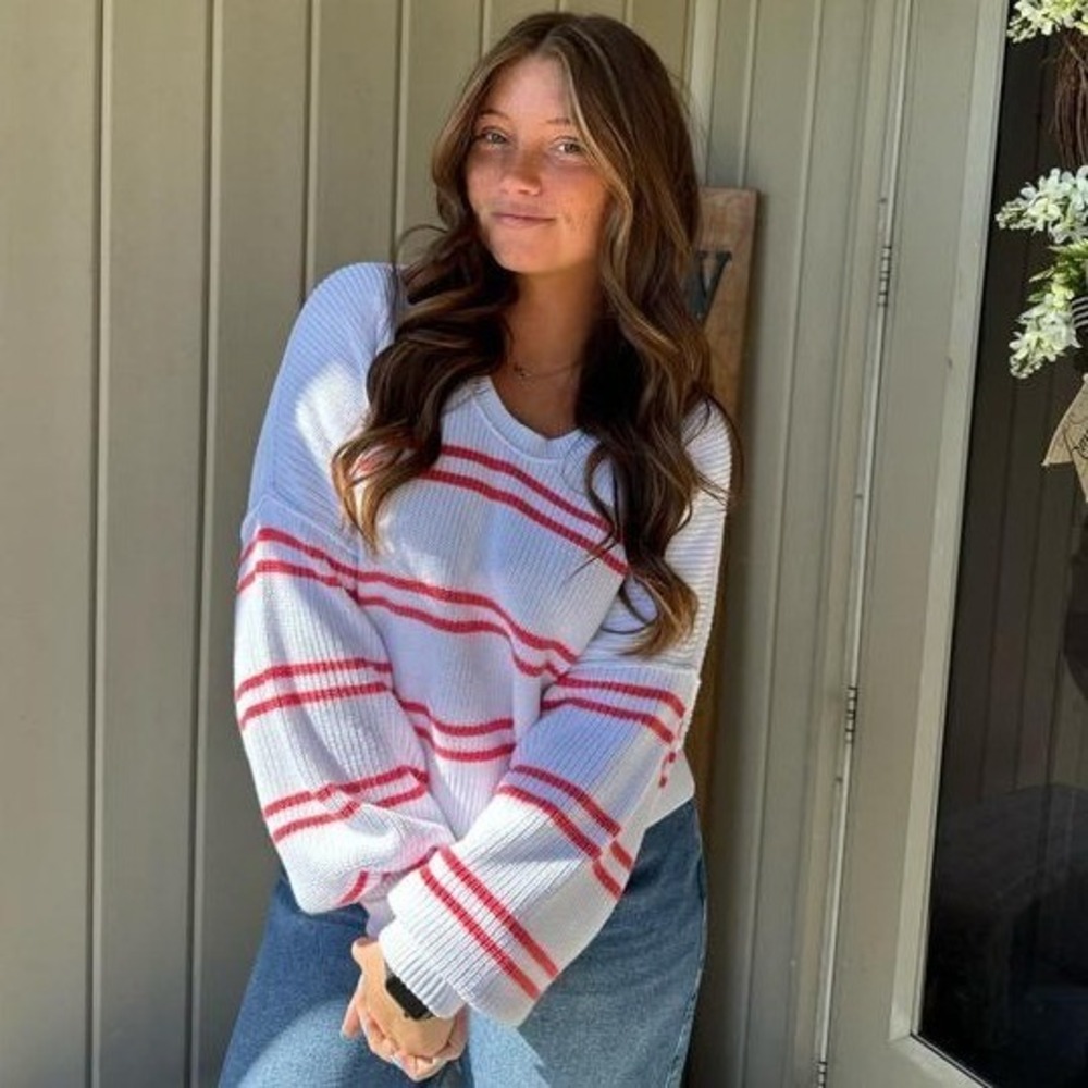 American Eagle Aerie Cropped White Sweater with Coral Stripe Plus Size XXL 20 22